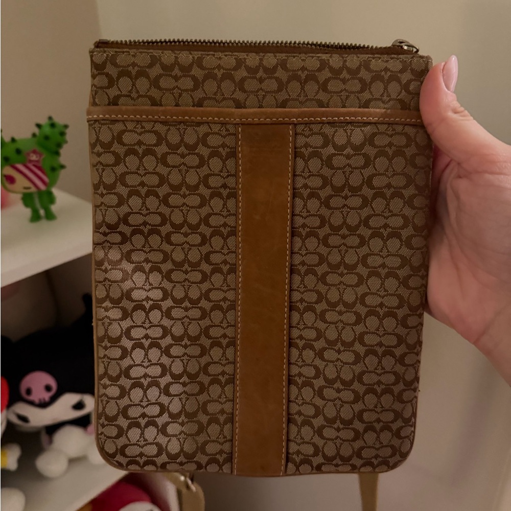 Vintage Y2K Crossbody Bag